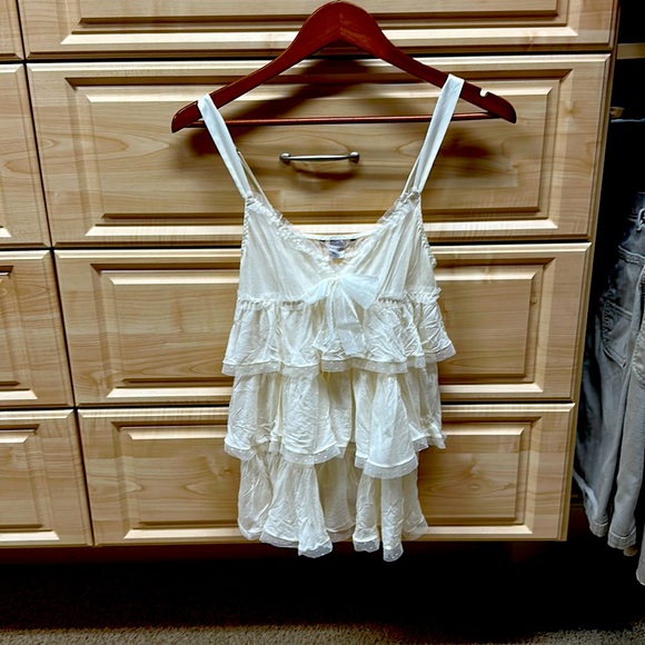 Victoria’s Secret babydoll with matching cheeky panties - Picture 1 of 10